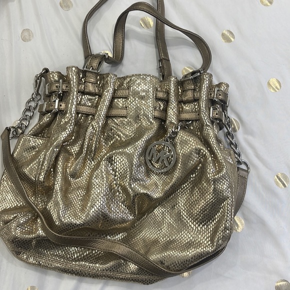 So nice and cozy - Picture 2 of 5